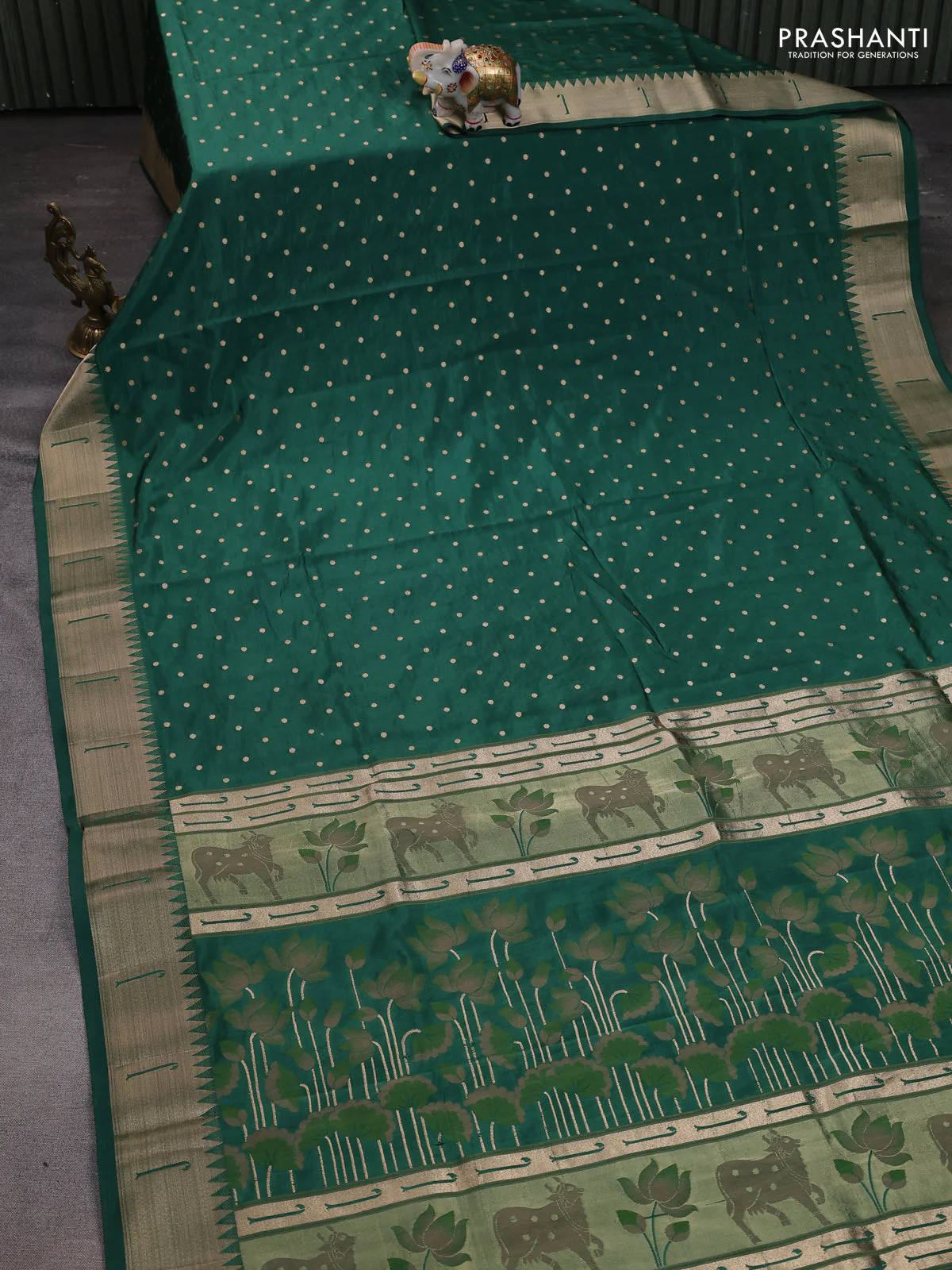 Semi raw silk saree green with allover zari woven buttas and pichwai design pallu - Image 2