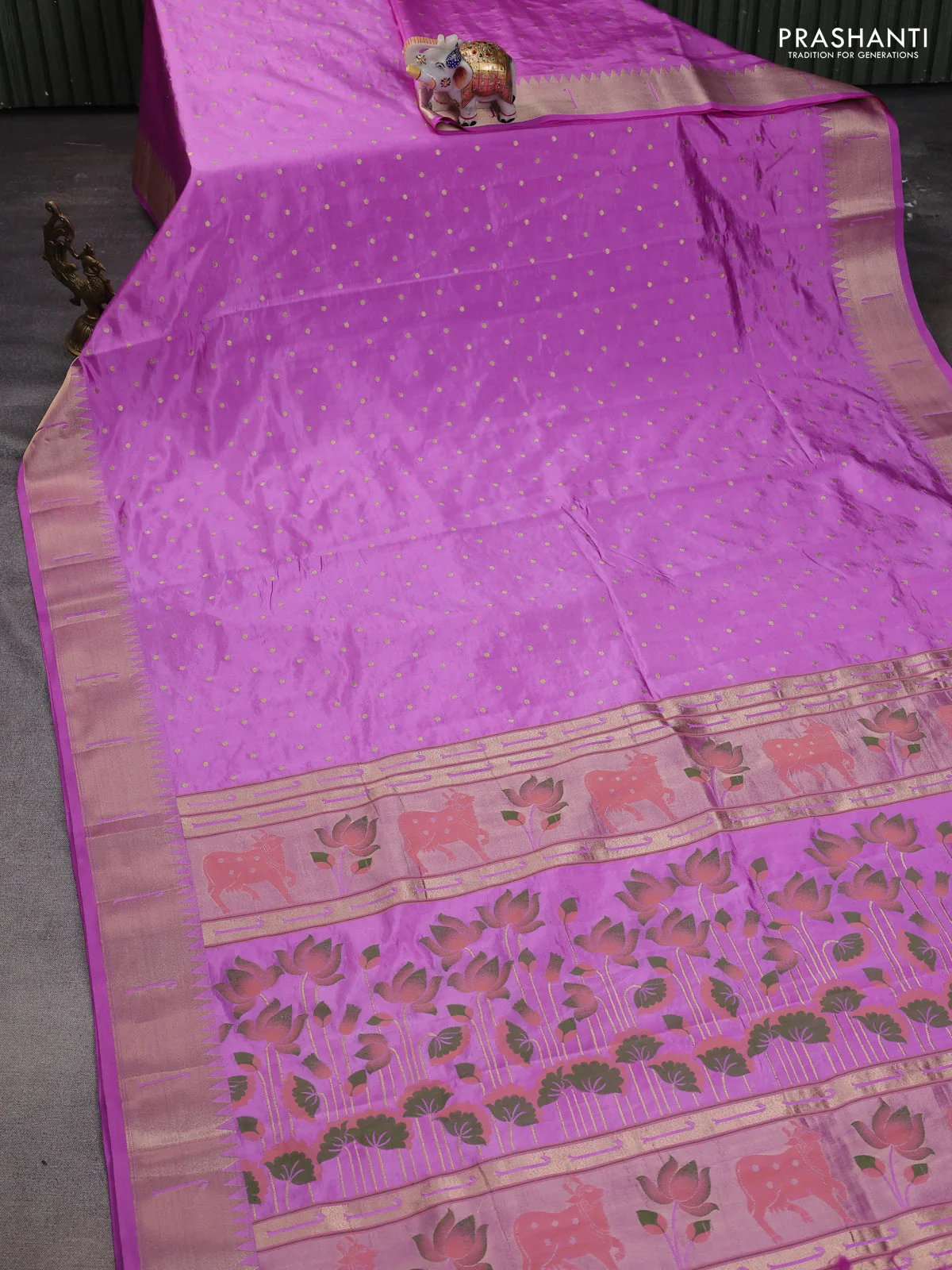 Semi raw silk saree lavender with allover zari woven buttas and pichwai design pallu - Image 2