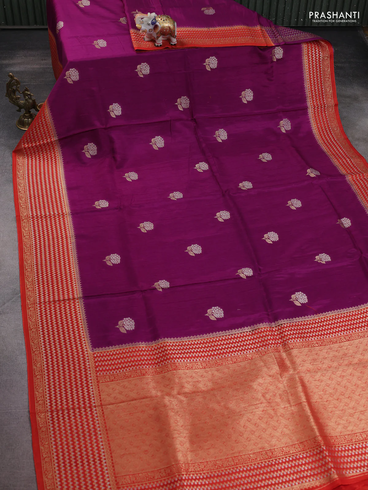 Semi raw silk saree purple and orange with silver & gold flower zari woven buttas and zari woven border - Image 2