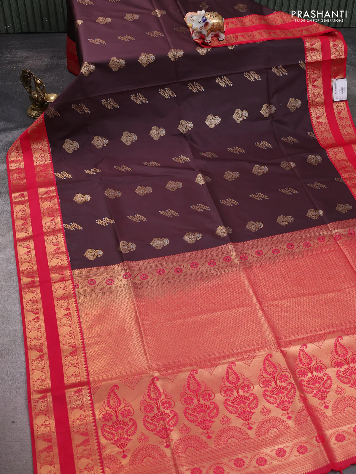 Semi soft silk saree coffee brown and red with allover zari woven buttas and rettapet zari woven border - Image 2