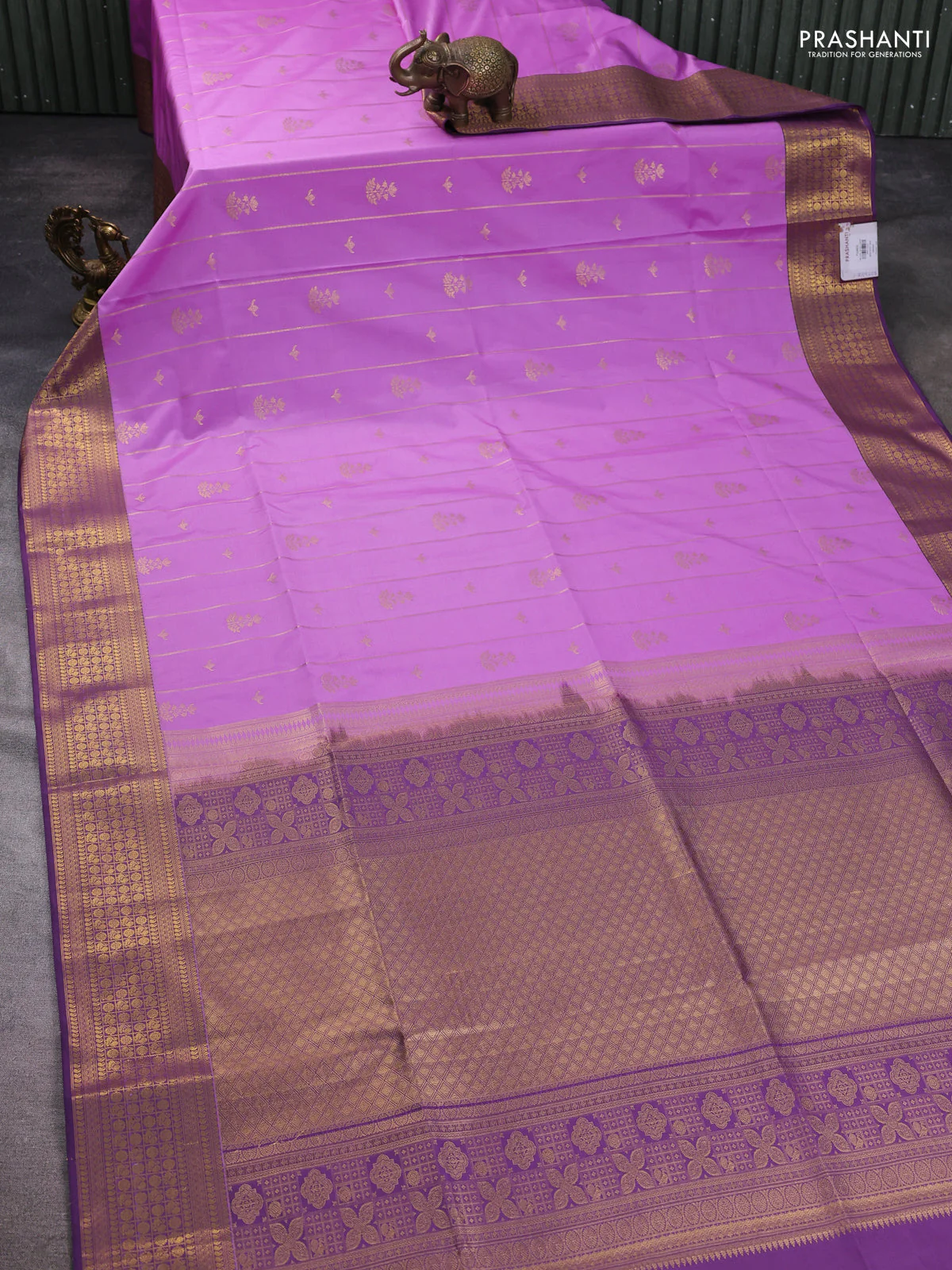 Semi soft silk saree lavender and purple with allover zari weaves & buttas and zari woven border - Image 2