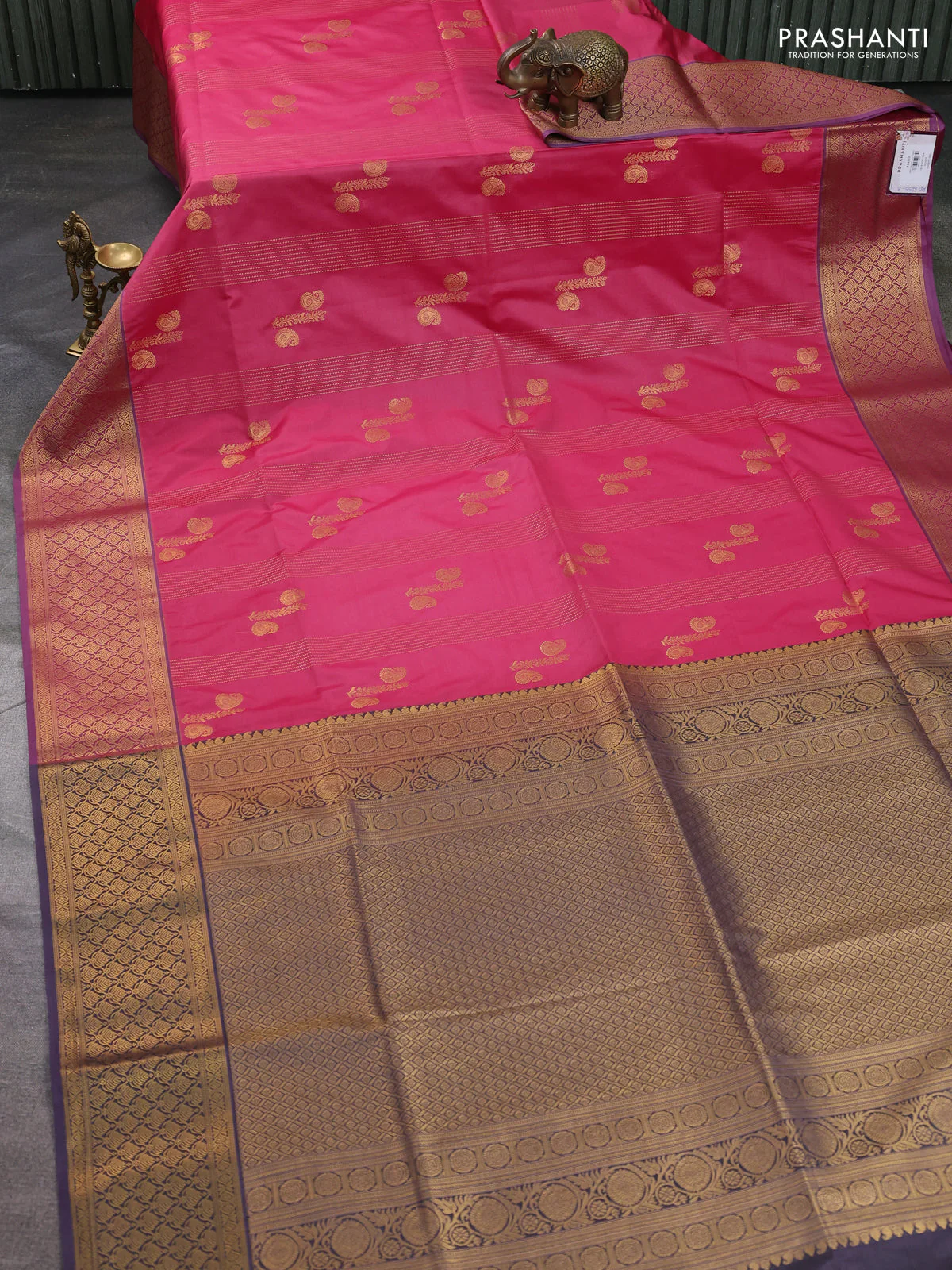 Semi soft silk saree peach pink and pastel purple with allover zari weaves & buttas and zari woven korvai border - Image 2
