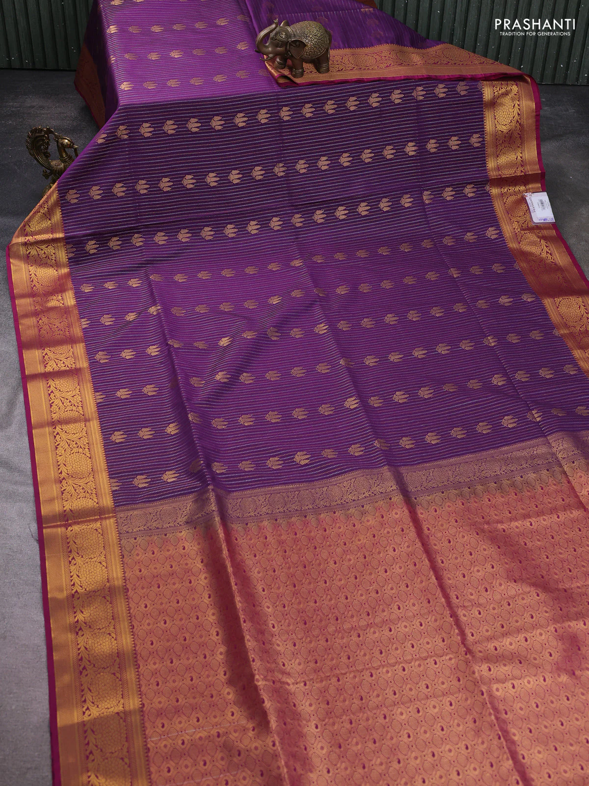 Semi soft silk saree violet and pink with allover zari weaves & buttas and zari woven korvai border - Image 2