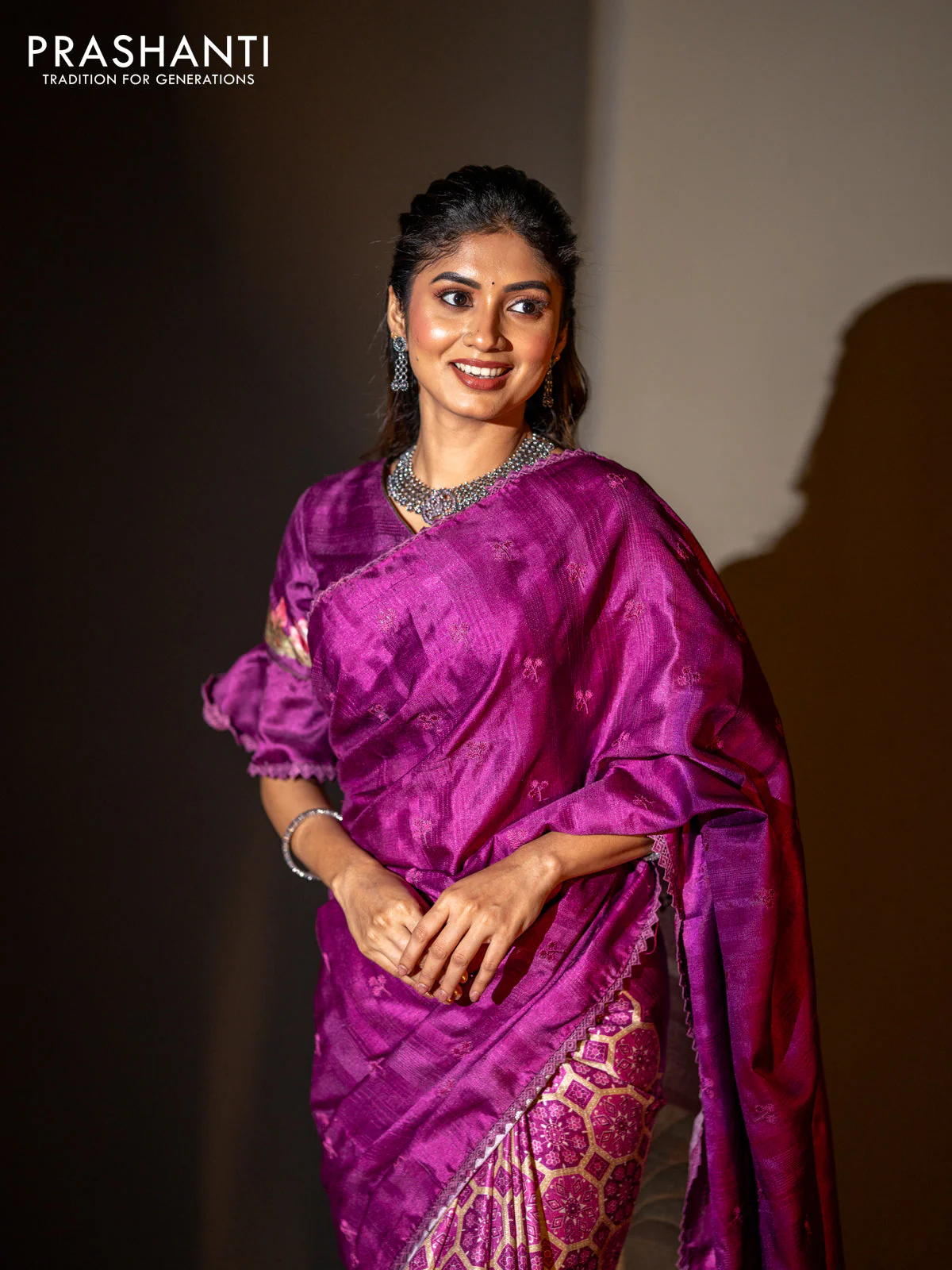 Semi tussar partly saree purple with thread woven buttas & ajrakh prints and lace work border & pichwai printed pallu - Image 3
