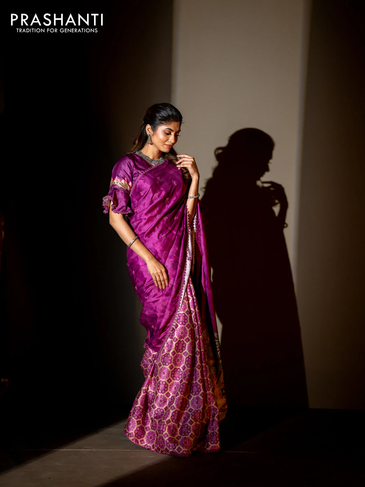 Semi tussar partly saree purple with thread woven buttas & ajrakh prints and lace work border & pichwai printed pallu - Image 5