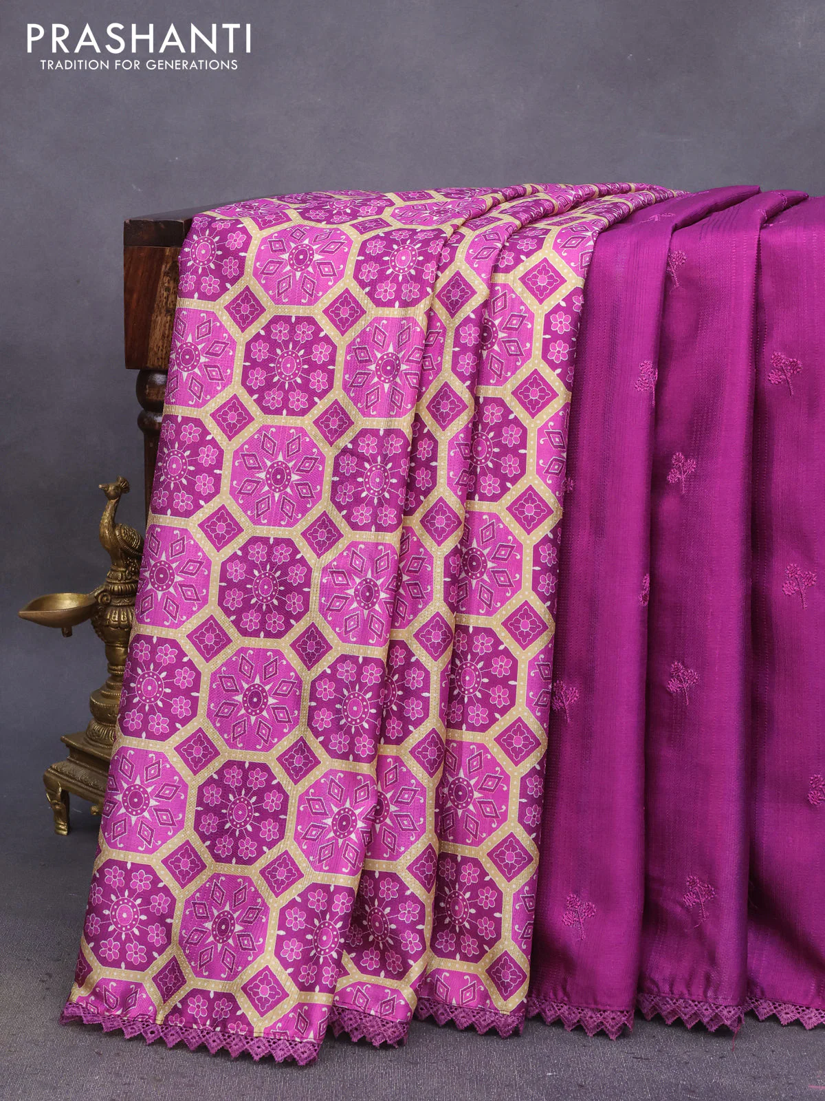 Semi tussar partly saree purple with thread woven buttas & ajrakh prints and lace work border & pichwai printed pallu - Image 6