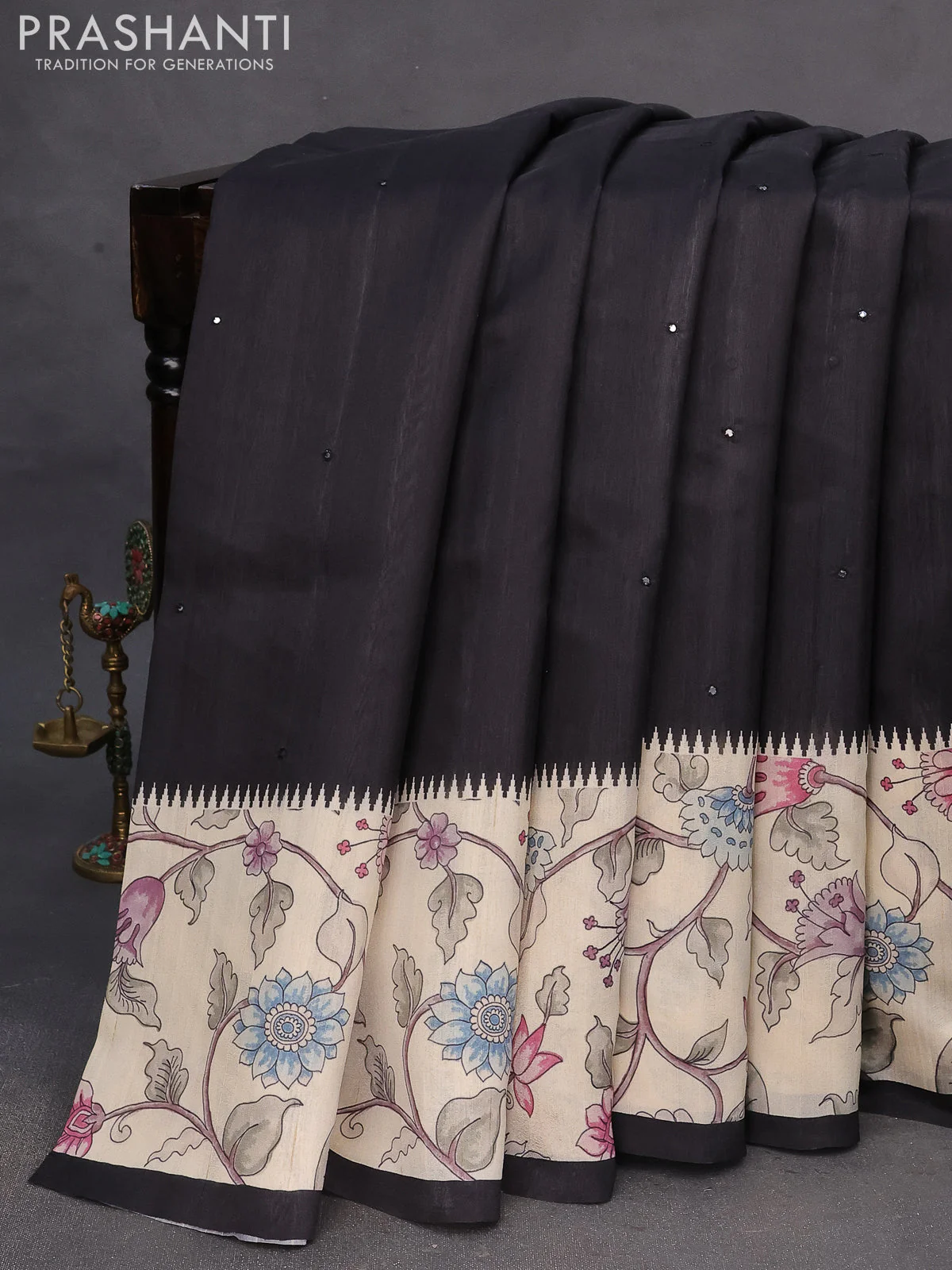 Semi tussar saree black and cream with allover mirror work and kalamkari printed border - Image 6