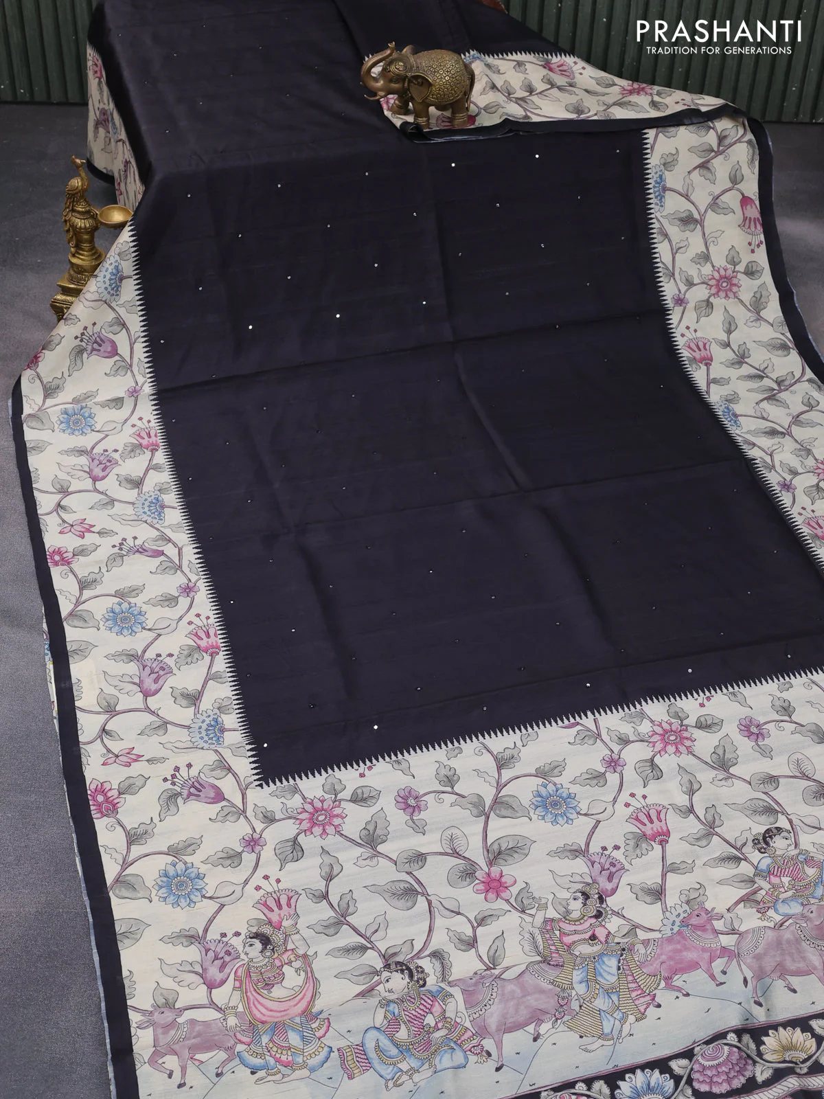 Semi tussar saree black and cream with allover mirror work and kalamkari printed border - Image 7