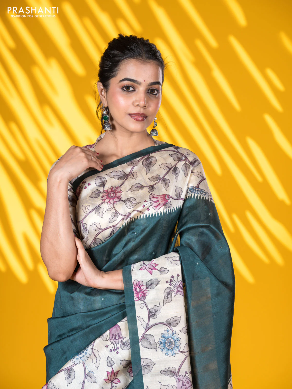 Semi tussar saree dark green and cream with allover mirror work and kalamkari printed border - Image 3