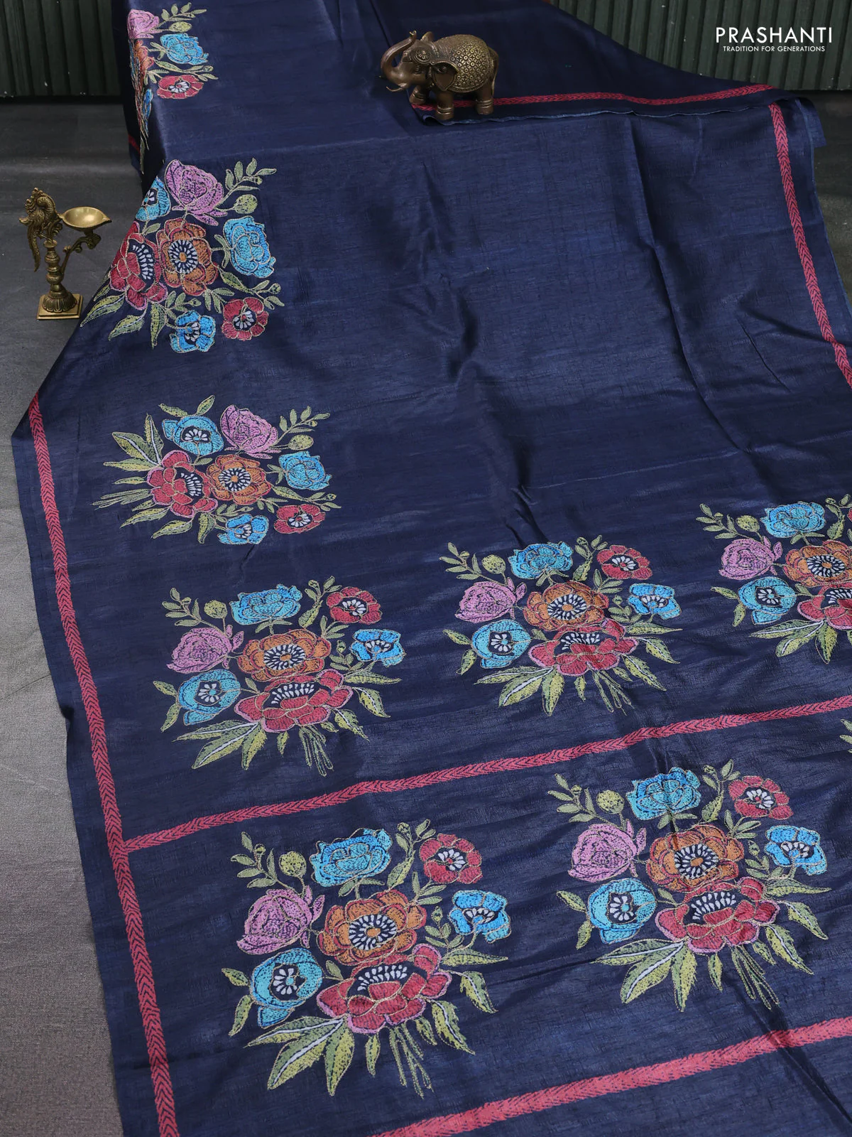 Semi tussar saree dark grey with plain body and embroidered pallu - Image 2