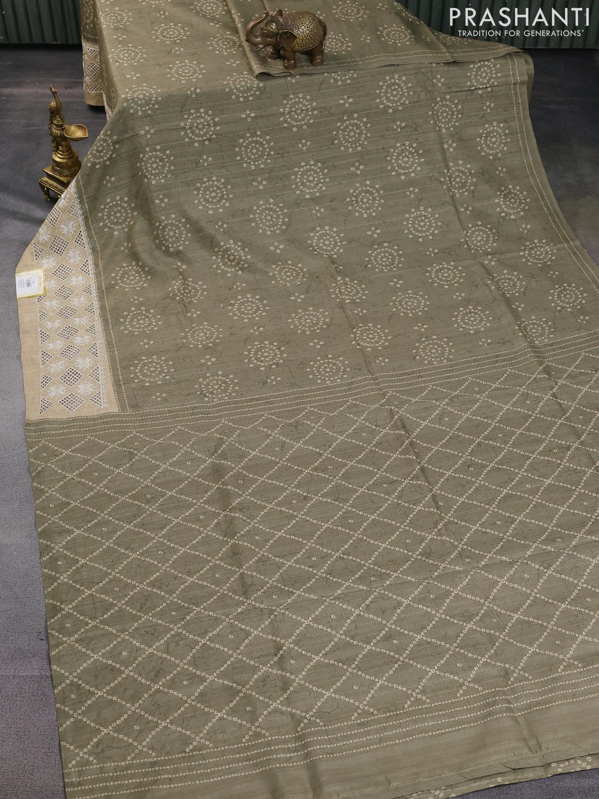 Semi tussar saree elaichi green and beige with allover bandhani prints and embroidery cut work border - Image 2