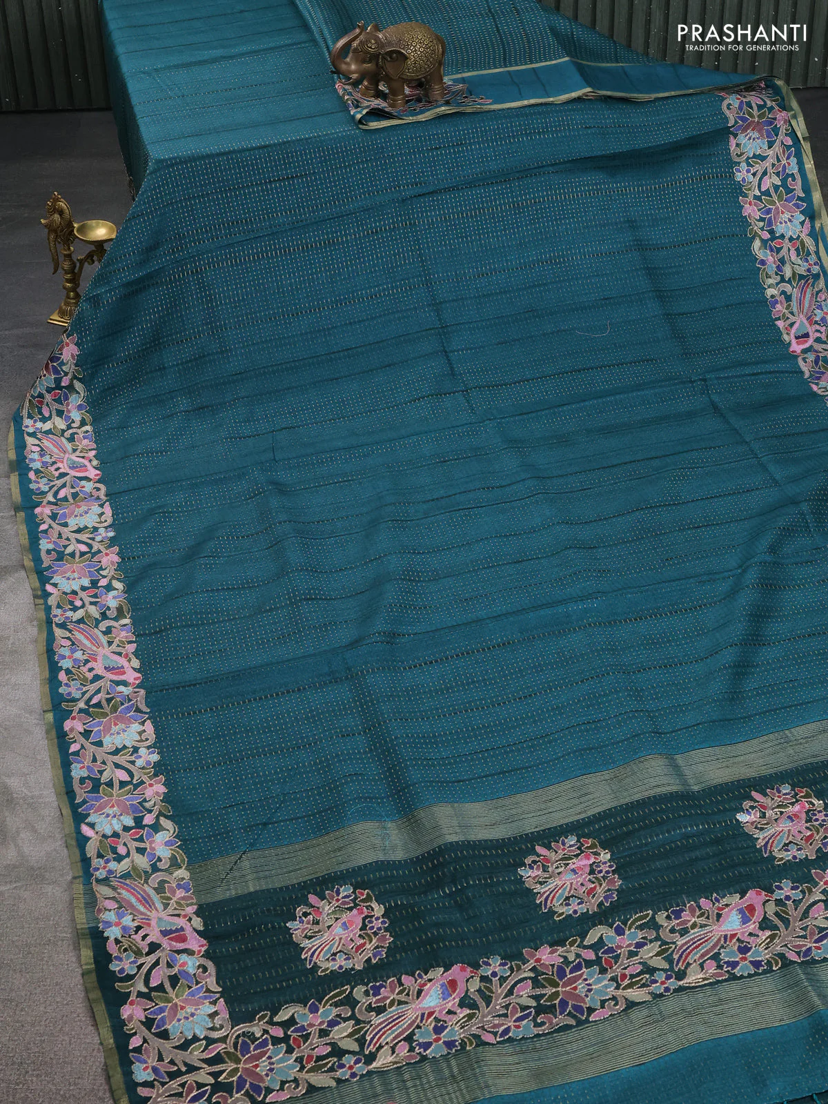 Semi tussar saree green with zari weaves and embroidery border - Image 2