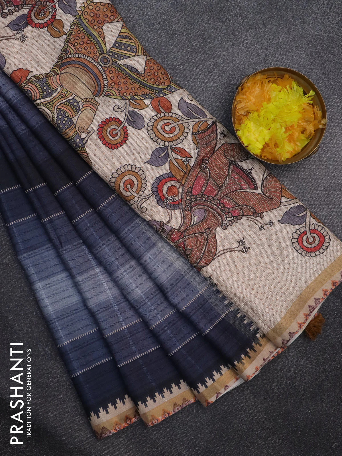Semi tussar saree grey and beige with plain body and kalamkari printed pallu - Image 2