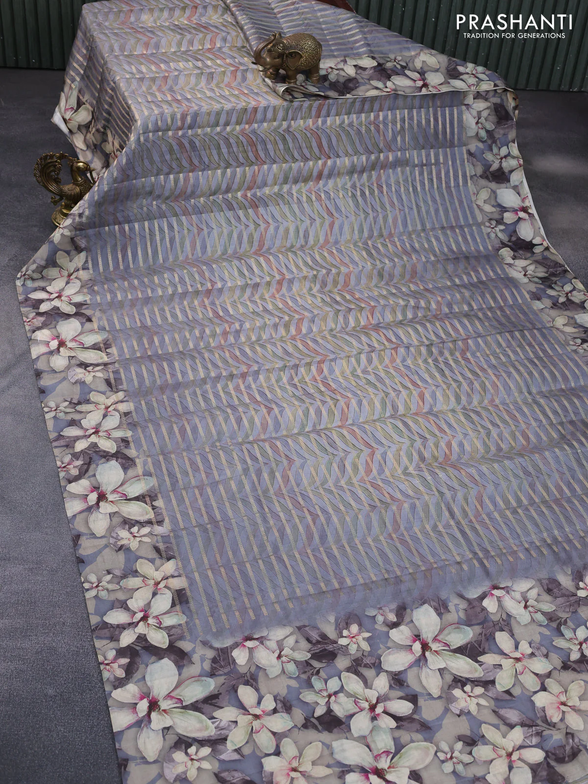 Semi tussar saree grey with allover zari woven veldhari design & prints and floral printed border - Image 2