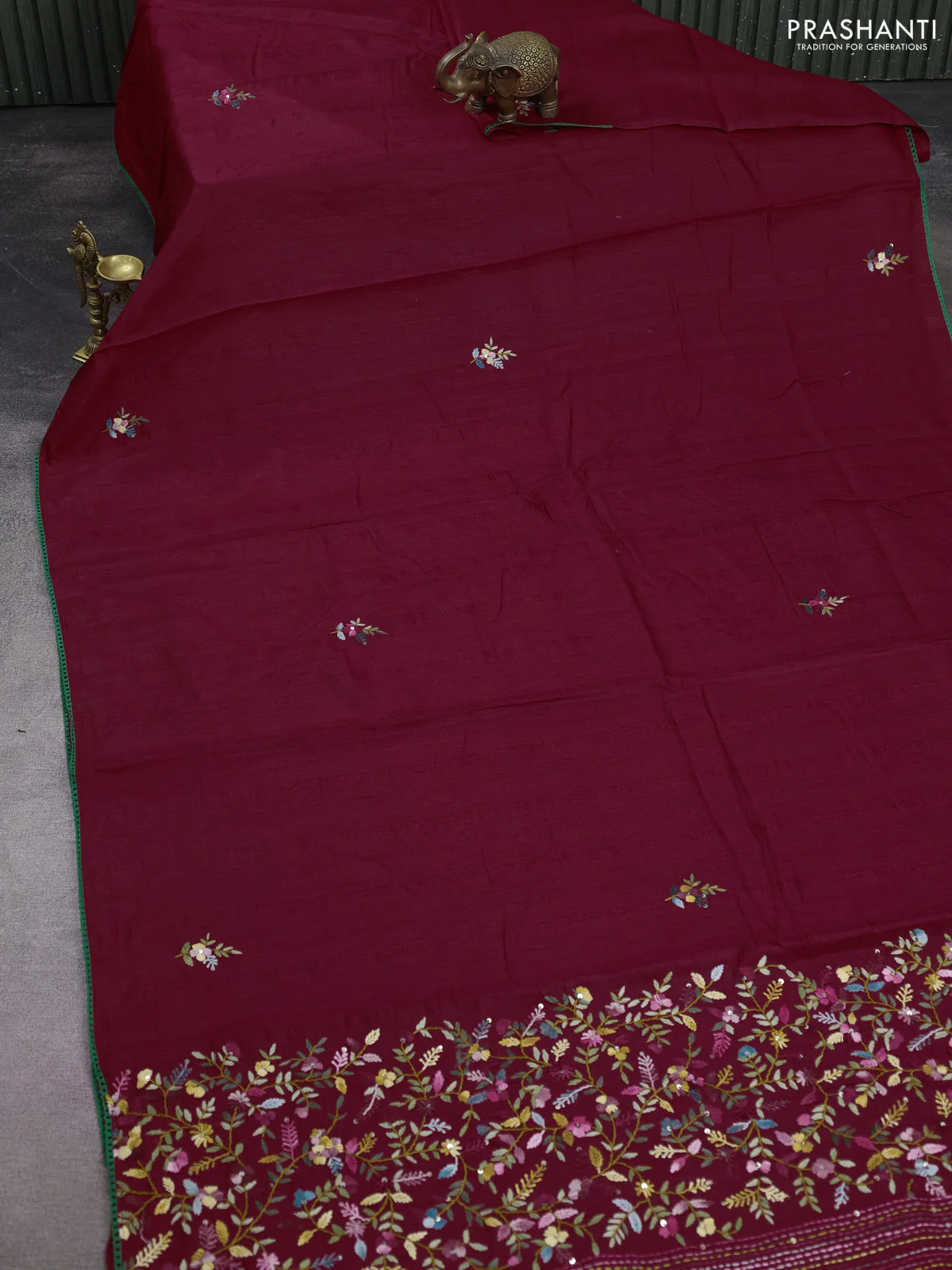 Semi tussar saree maroon with embroided buttas and embroidery pallu - Image 2