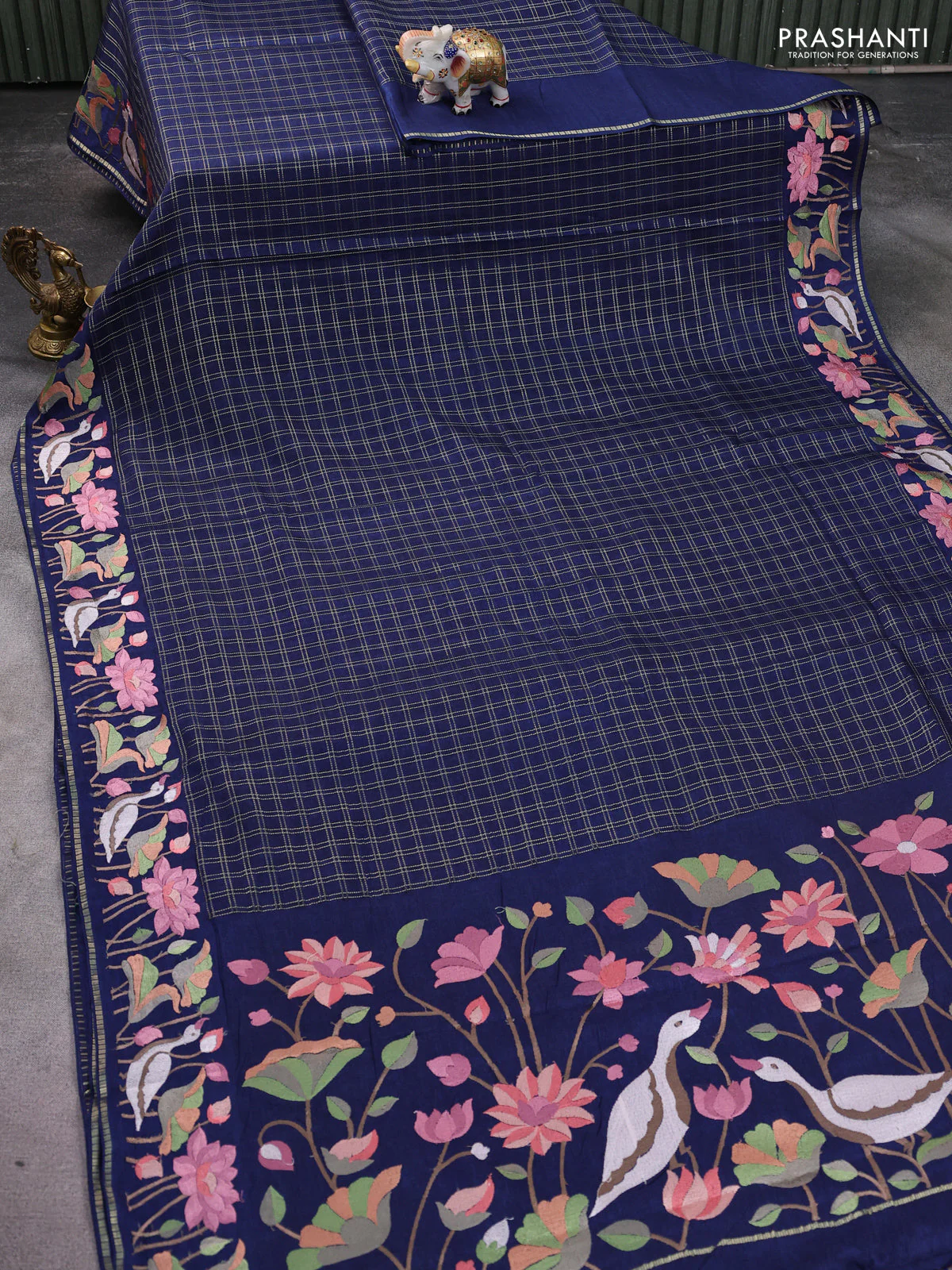 Semi tussar saree navy blue with allover zari checked pattern and embroidery border - Image 2