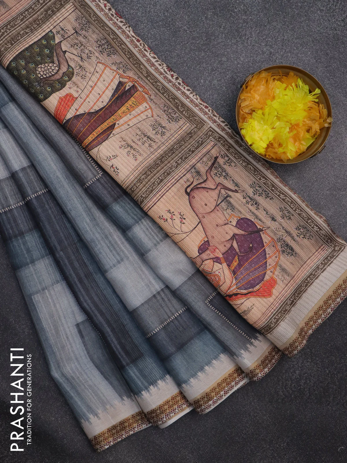 Semi tussar saree pastel green shade and beige with allover geometric saree and kalamkari printed pallu - Image 2