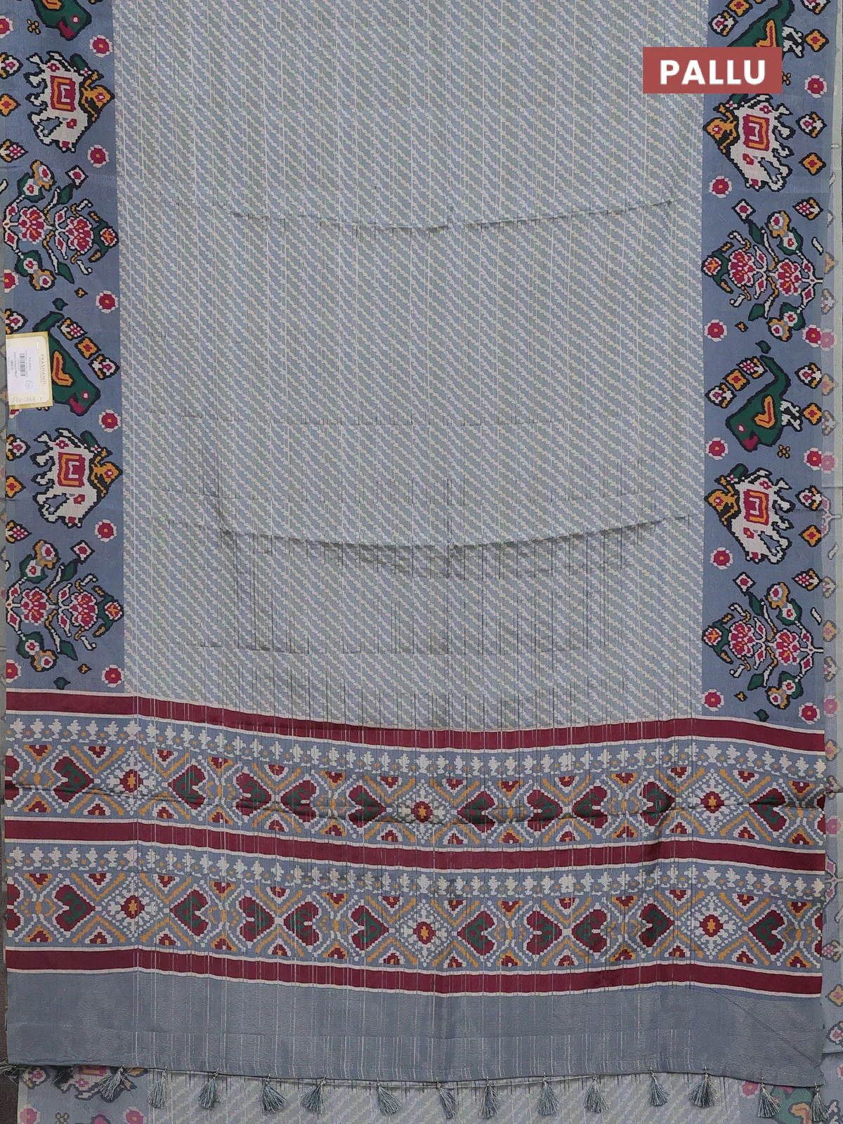 Semi tussar saree pastel grey with leheriya prints and patola printed border - Image 3