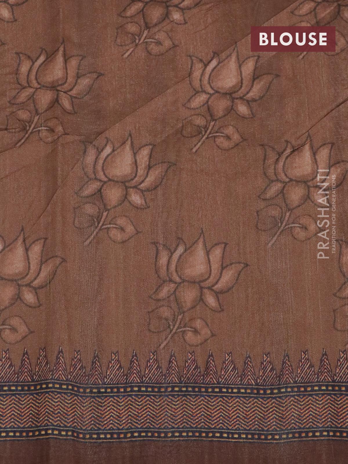Semi tussar saree pastel peach and brown with kalamkari prints & mirror embroidery work and vidarbha style border - Image 4