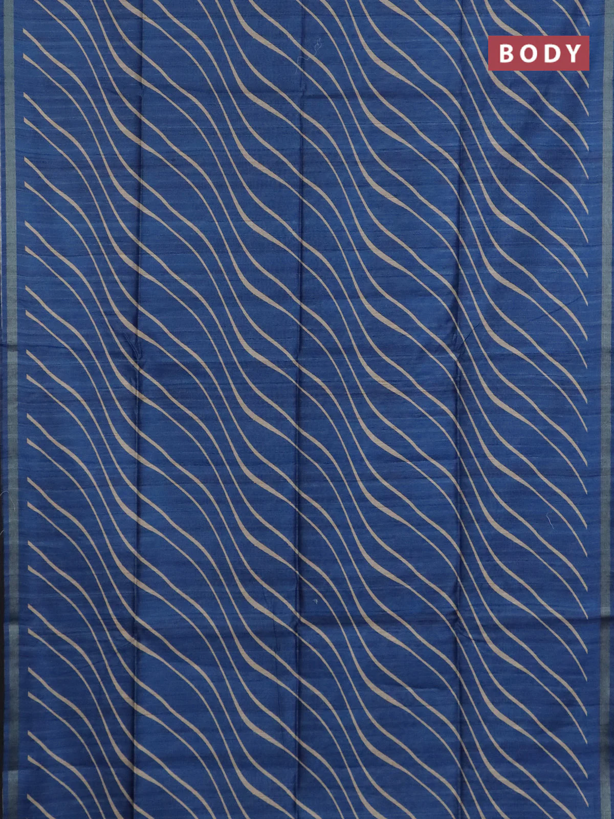 Semi tussar saree peacock blue with leheriya prints and kalamkari prints & cut work pallu - Image 2