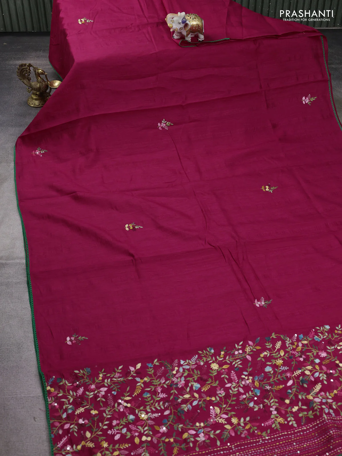 Semi tussar saree pink with embroided buttas and embroidery pallu - Image 2