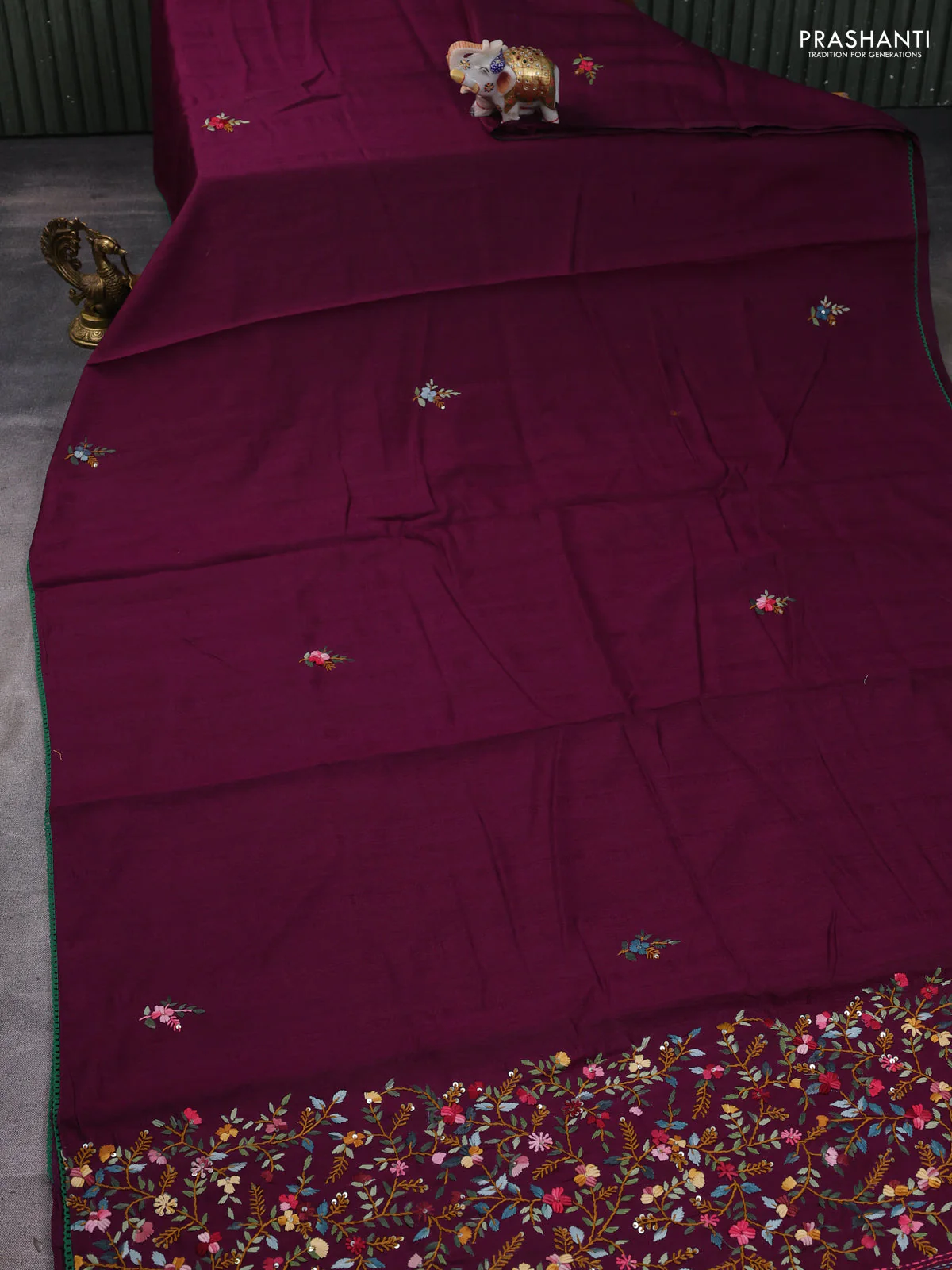Semi tussar saree purple with embroided buttas and embroidery pallu - Image 2