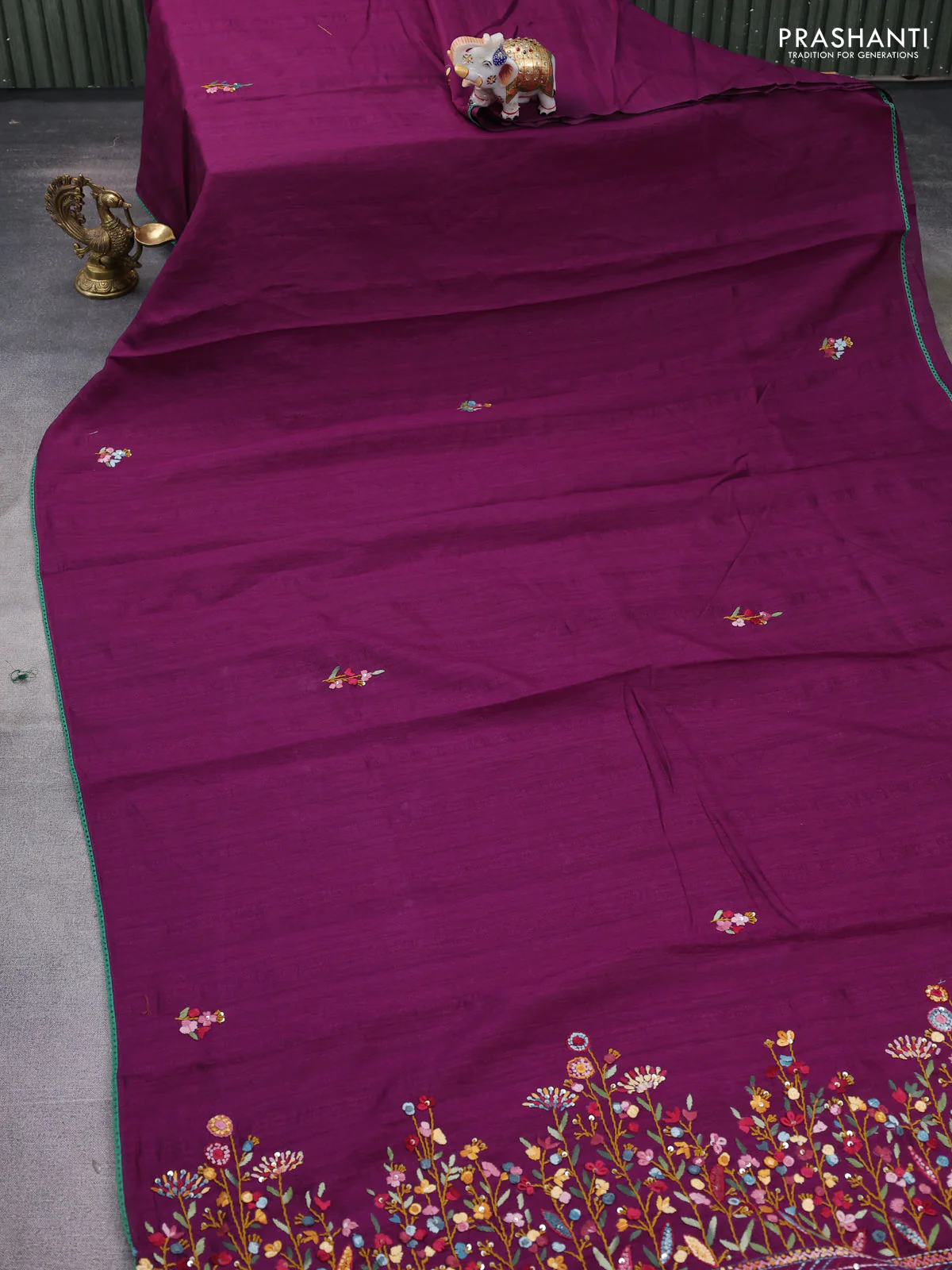 Semi tussar saree purple with embroided buttas and embroidery pallu - Image 2