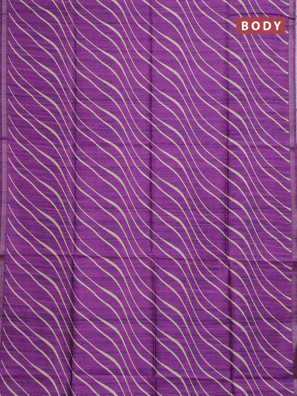 Semi tussar saree purple with leheriya prints and kalamkari prints & cut work pallu - Image 2