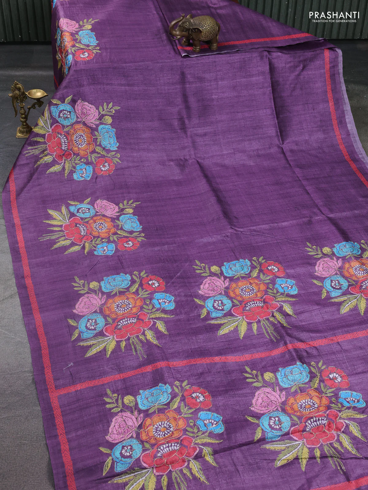 Semi tussar saree purple with plain body and embroidered pallu - Image 2