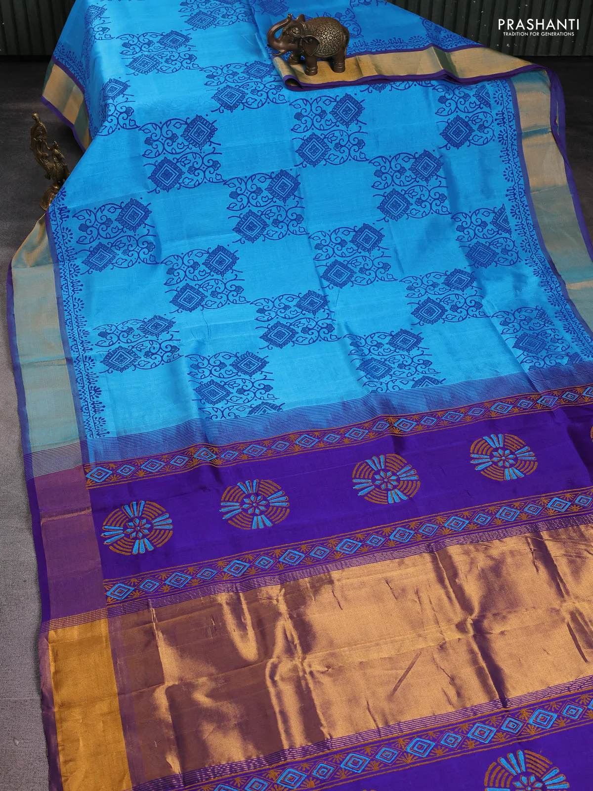 Silk cotton block printed saree light blue and violet with prints and zari woven border - Image 2