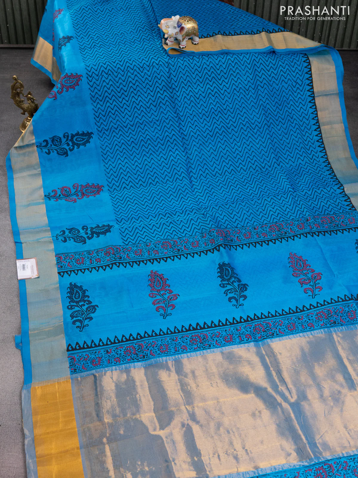 Silk cotton block printed saree light blue with butta prints and zari woven border - Image 2