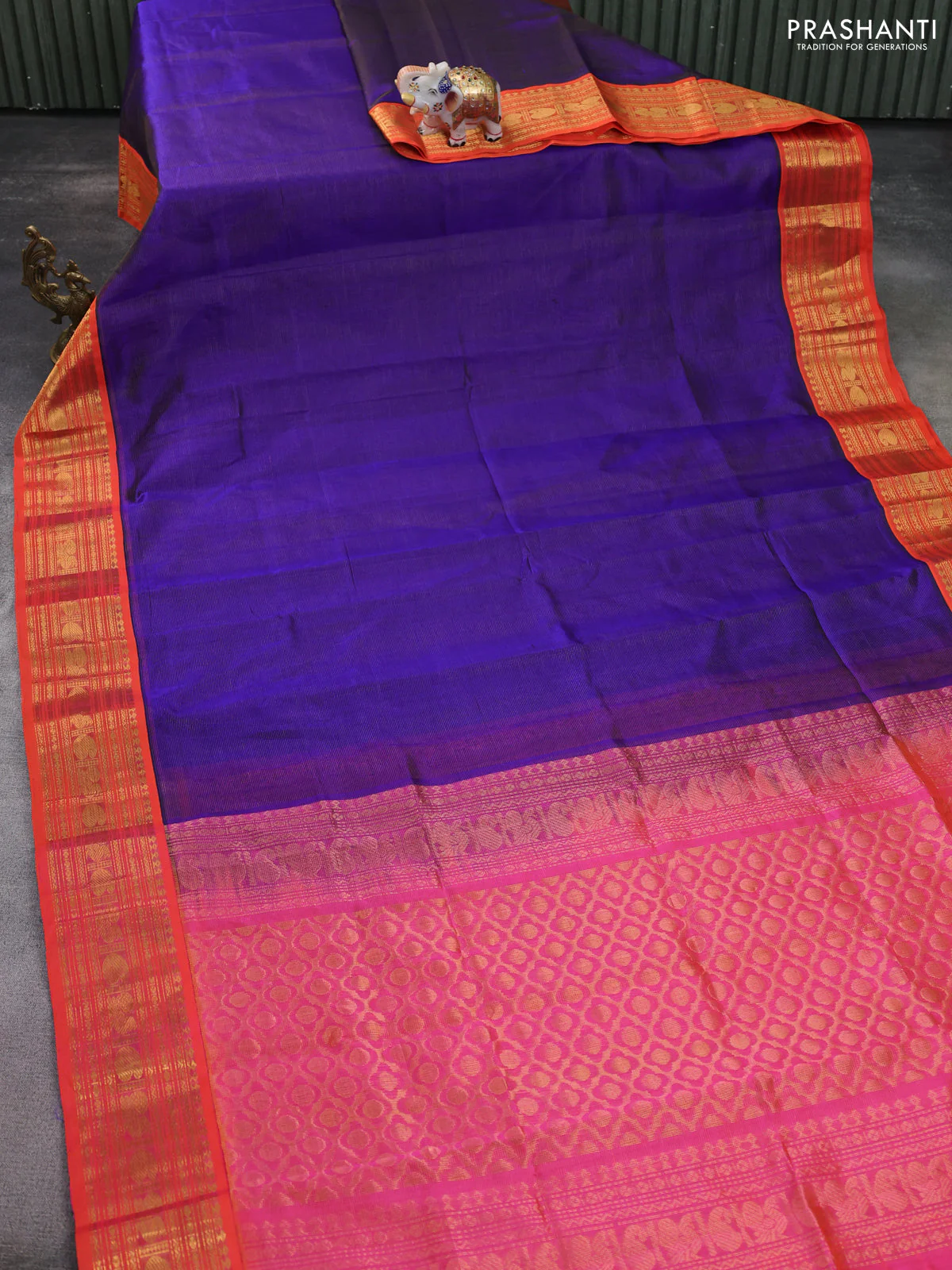 Silk cotton saree blue and dual shade of pinkish orange with allover vairaosi pattern and zari woven korvai border - Image 2