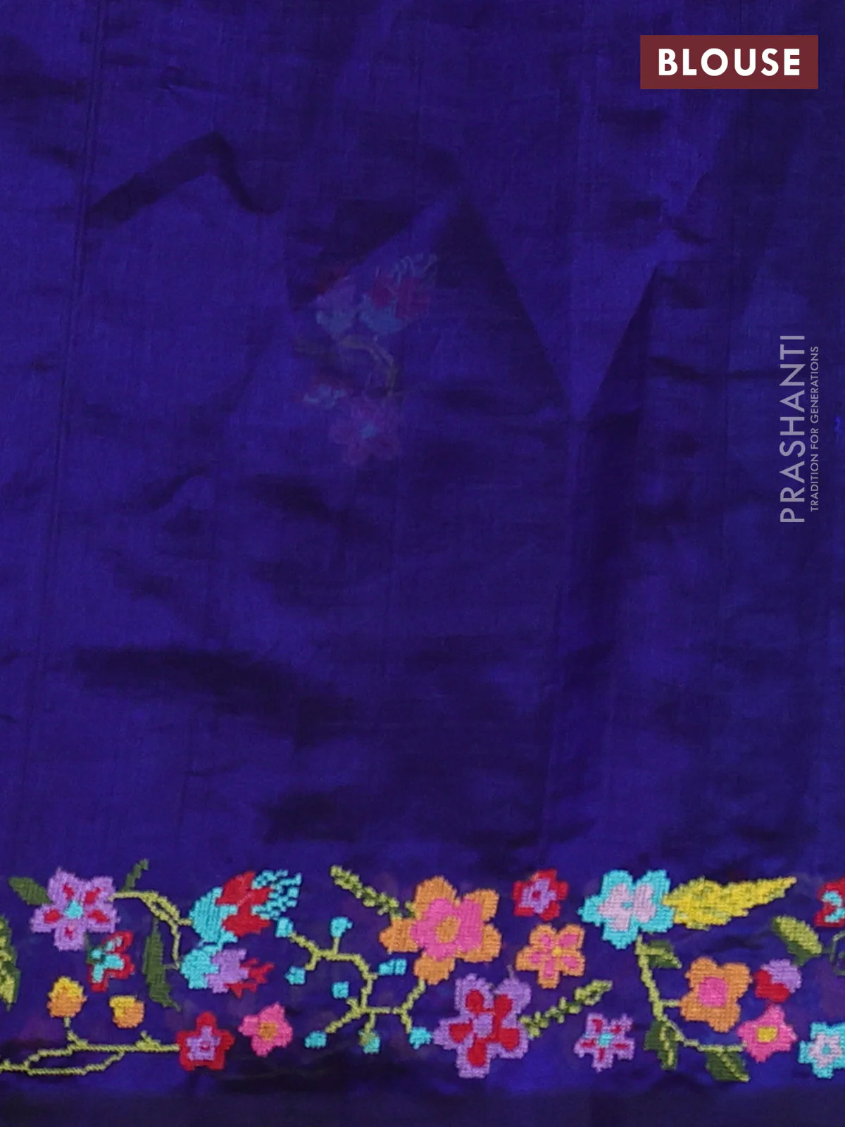 Silk cotton saree blue with floral embroidery buttas and embroidery border - Image 3
