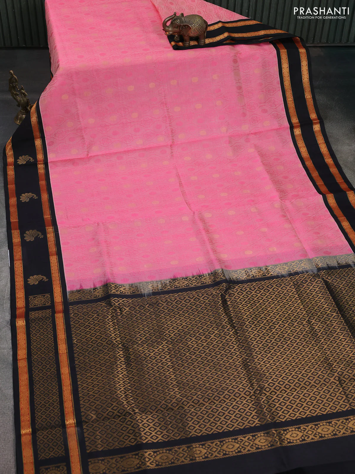 Silk cotton saree candy pink and black with allover self emboss & zari buttas and rettapet zari woven korvai border - Image 2