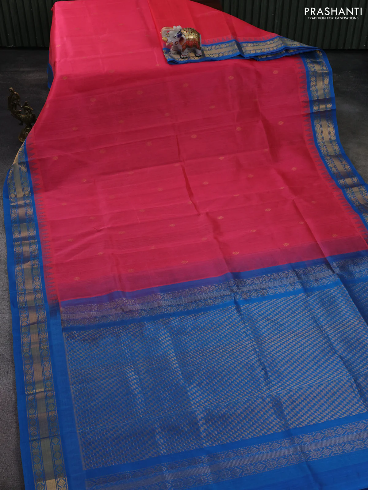 Silk cotton saree candy pink and cs blue with zari woven buttas and temple design zari woven korvai border - Image 2