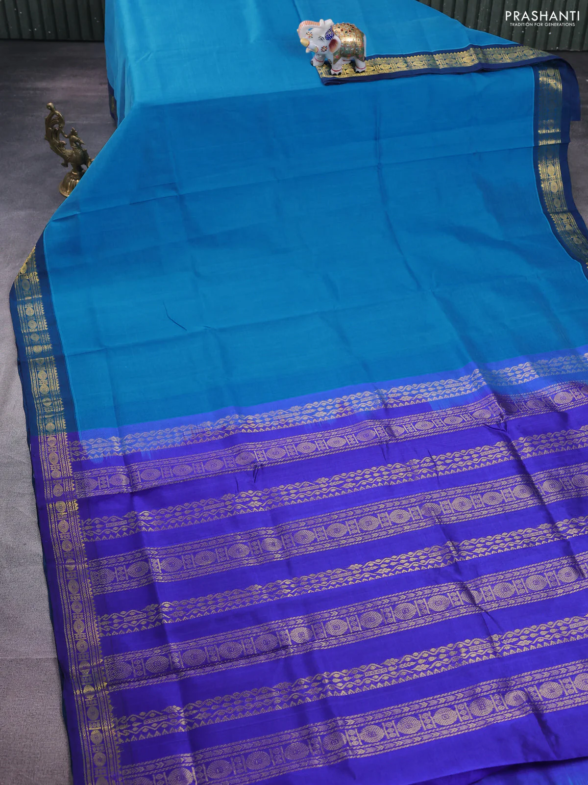 Silk cotton saree cs blue and blue with plain body and zari woven border - Image 2