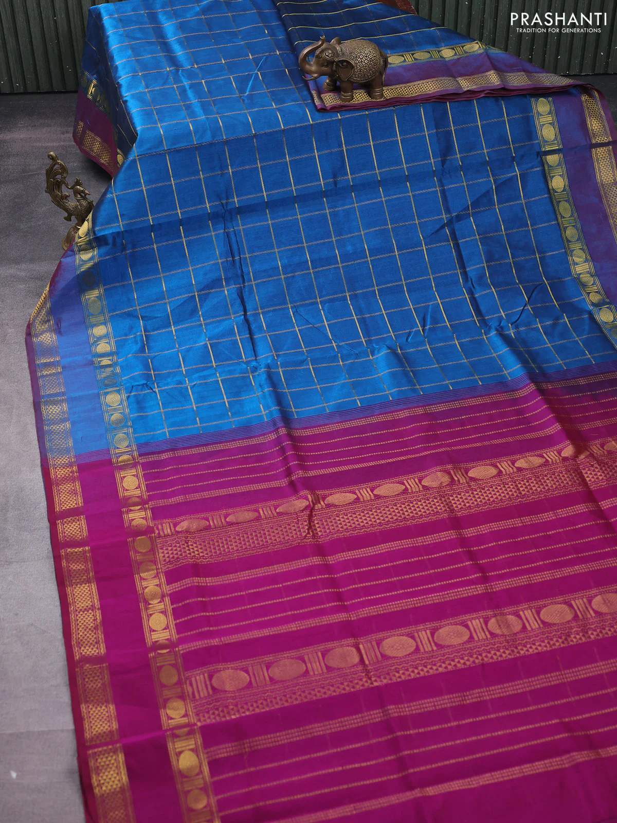 Silk cotton saree cs blue and purple with allover zari checked pattern and rettapet zari woven border - Image 2