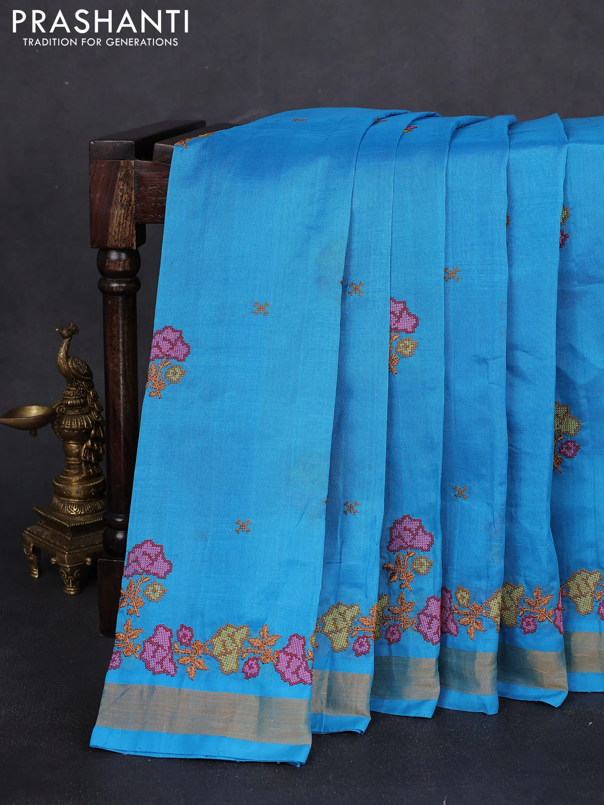Silk cotton saree cs blue with floral embriodery and zari woven border - Image 2