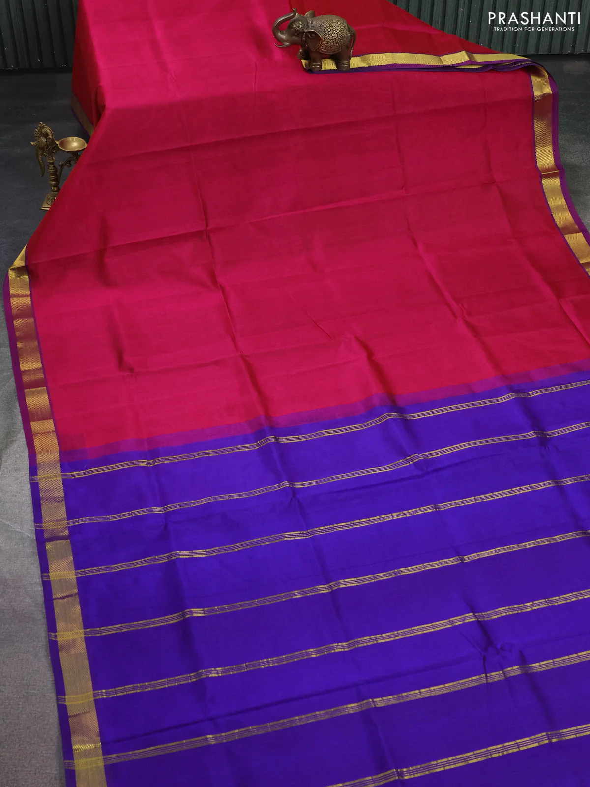 Silk cotton saree dark pink and royal blue with plain body and zari woven border - Image 2