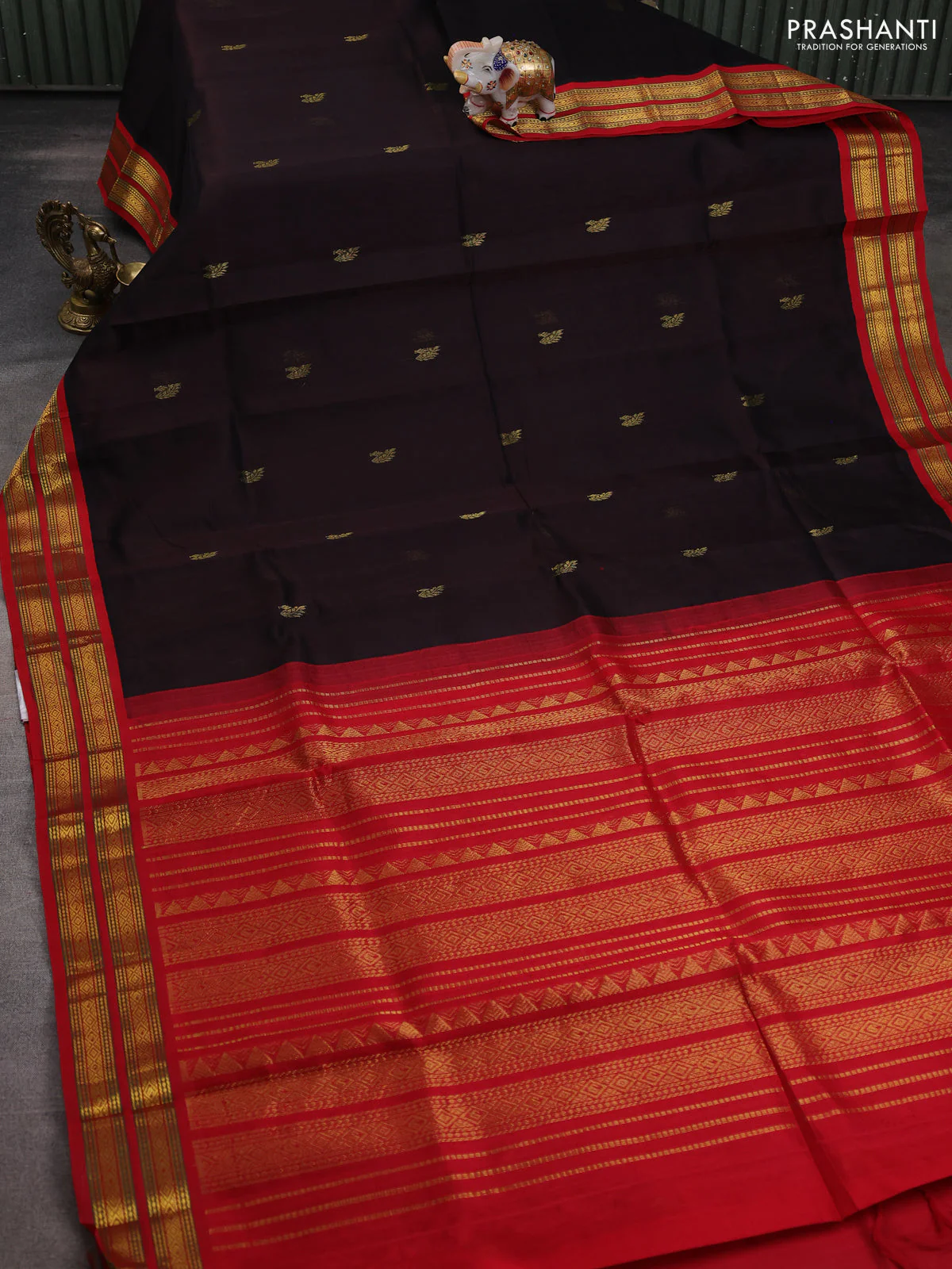 Silk cotton saree deep coffee brown and red with zari woven buttas and zari woven korvai border - Image 2