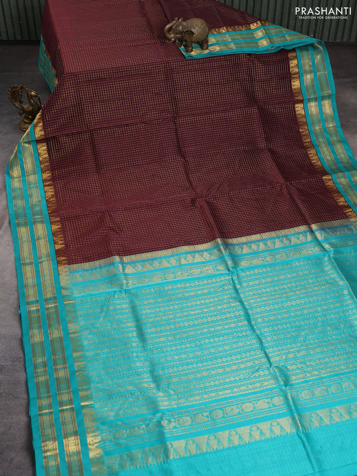 Silk cotton saree deep jamun shade and teal green with allover small checked pattern and temple rettapet zari woven korvai border - Image 2