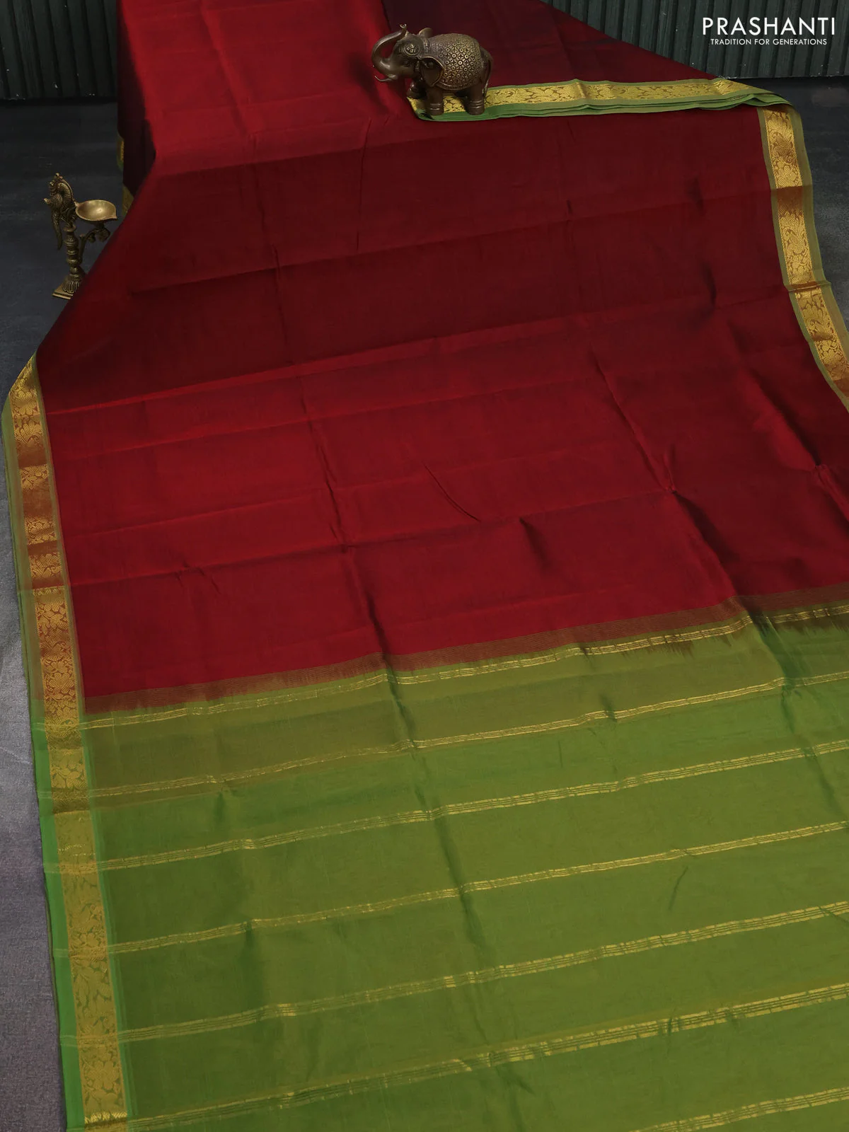 Silk cotton saree deep maroon and light green with plain body and zari woven border - Image 2