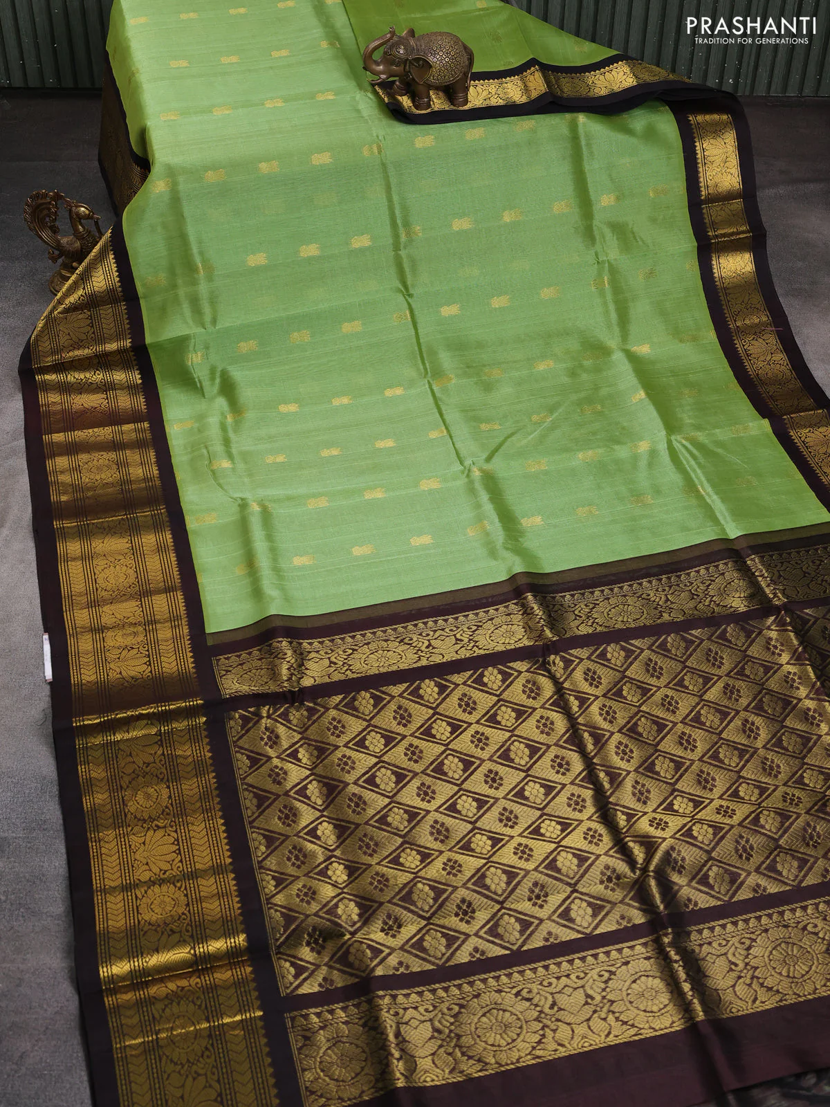 Silk cotton saree light green and coffee brown with zari woven buttas and zari woven korvai border - Image 2