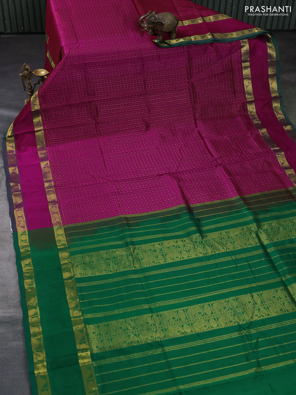 Silk cotton saree magenta pink and green with allover zari lakshadeepam patten and rettapet zari woven border - Image 2