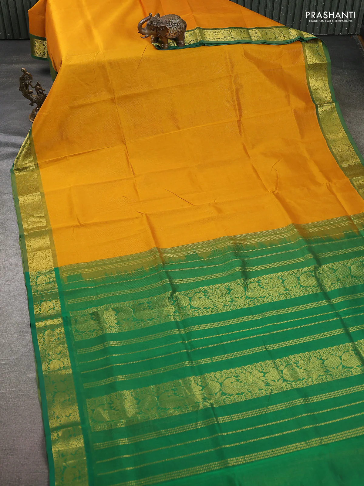 Silk cotton saree mango yellow and green with allover vairosi pattern and zari woven border - Image 2