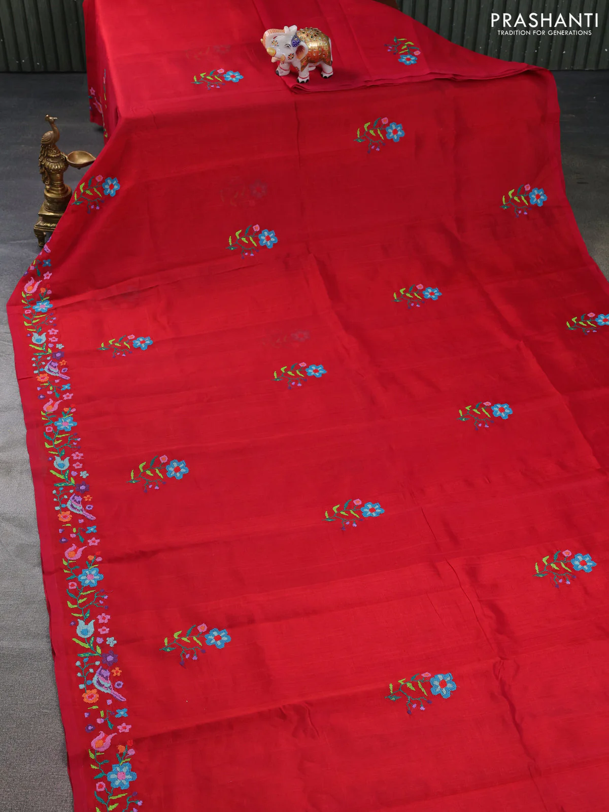 Silk cotton saree maroon with embroidery buttas and embroidery work border - Image 2