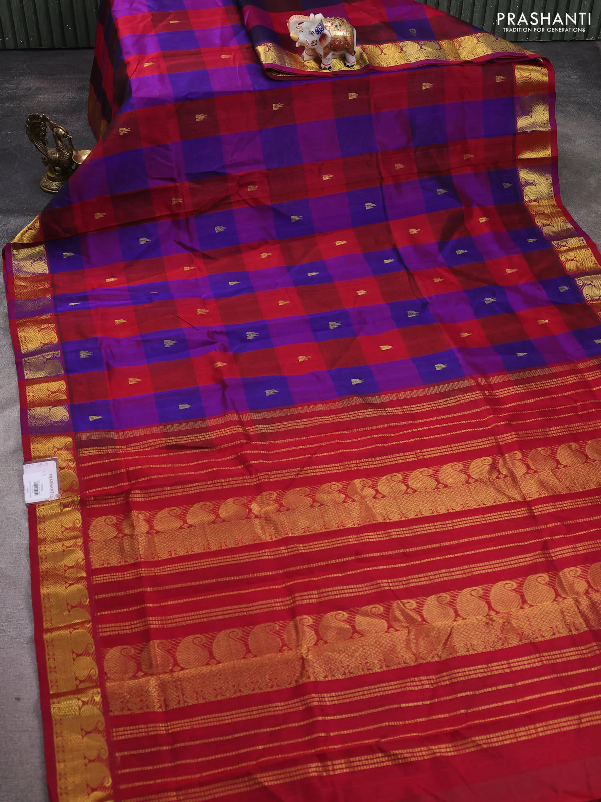 Silk cotton saree multi colour and maroon with allover paalum pazhamum checks & buttas and zari woven border - Image 2