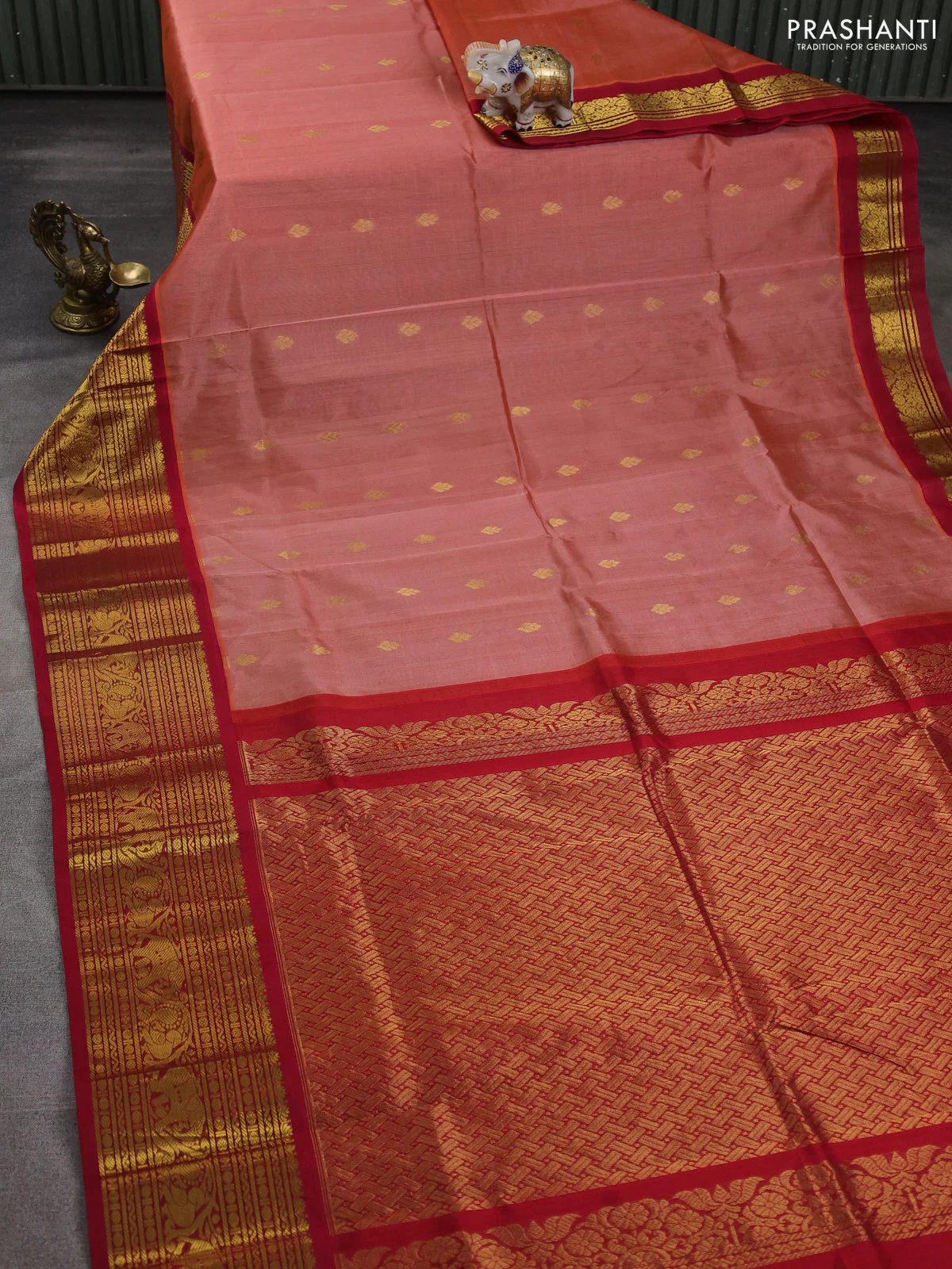 Silk cotton saree peach orange and red with zari woven buttas and long zari woven korvai border - Image 2