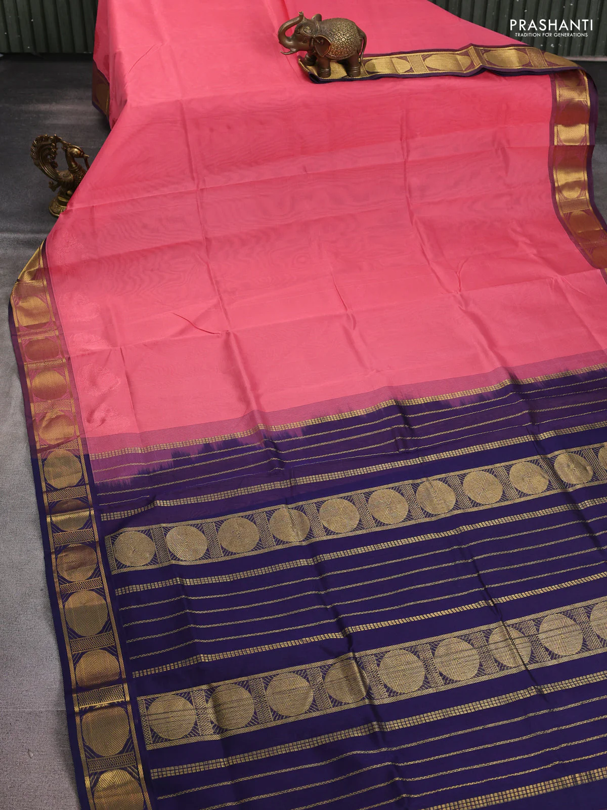 Silk cotton saree peach pink and navy blue with plain body and rudhraksha zari woven border - Image 2