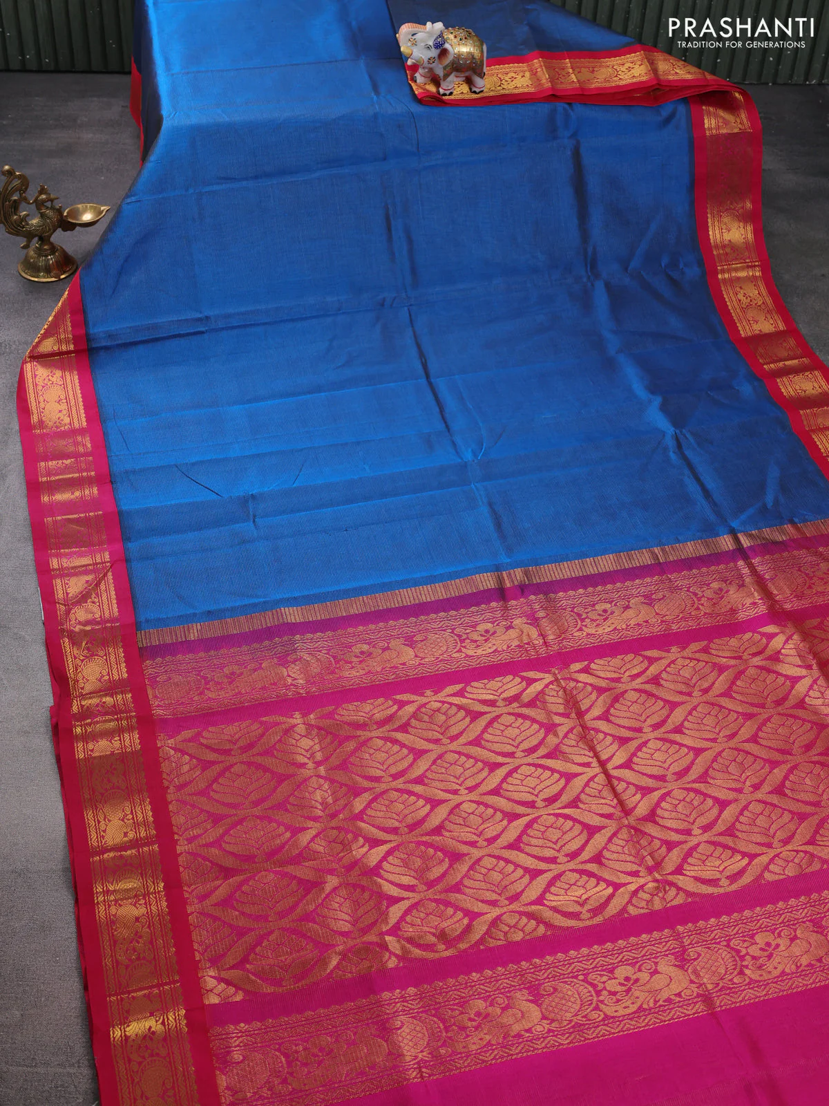 Silk cotton saree peacock blue and pink with allover vairaosi pattern and zari woven korvai border - Image 2